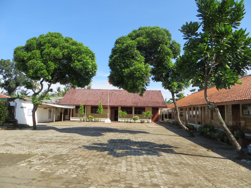 Gateway to Quality Education in Adiraja: SDN Adiraja 01